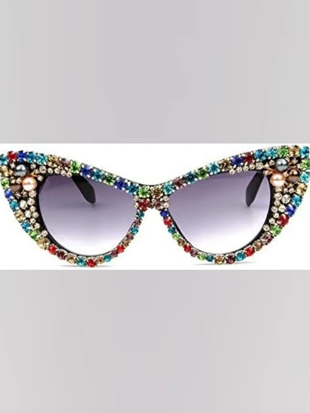 Women's vintage-style, oversized cat-eye sunglasses